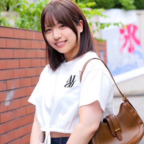 นักศึกษาสาวซาร่า: แอบถ่ายเย็ดสดในมหาวิทยาลัย