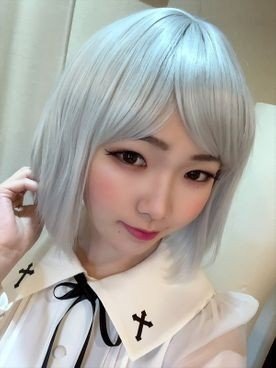 Unzensierte Cosplayerin Non-Chan: Trainings-Tagebuch, blaue Flecken & Schreie
