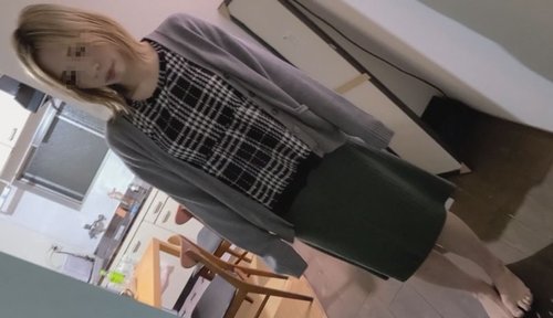 Fille césarisée aime l'anal et la position de la cowgirl: Elle veut ce liquide laiteux!