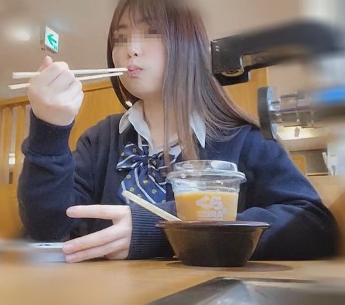 FC2 무수정 아마추어 신인 얼굴 공개: 아저씨가 안에 싸는 리얼 영상