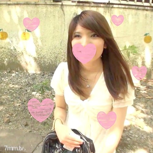 FC2 プライベート撮影 H：恥じらいと愛液の爆発、下着姿の彼女