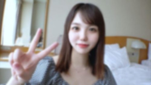 인기 대학 인플루언서 생크림파이, 독점 POV 영상